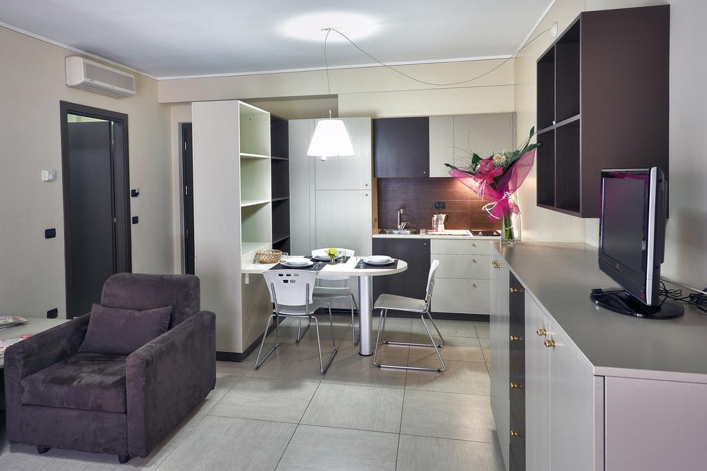 Residence La Sfera Pavia Room photo